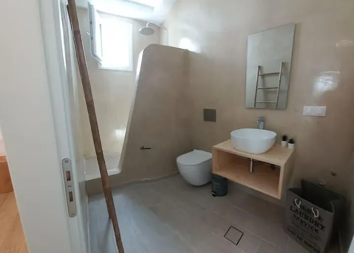 Deja Vu ευχάριστο σπίτι στο κέντρο του νησιού ίου Lägenhet *