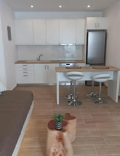 Deja Vu ευχάριστο σπίτι στο κέντρο του νησιού ίου